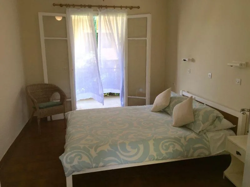 Room, Mayflower, Corfu