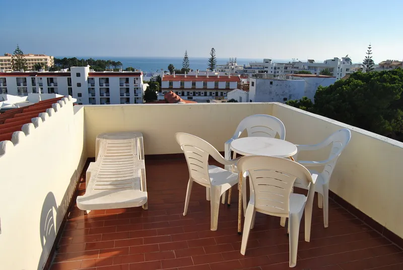 APARTMENT THREE BEDROOMS Room, Olhos Do Mar, Algarve
