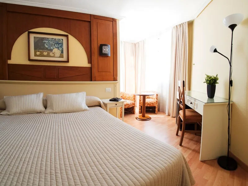 Double or Twin STANDARD Room, Pasarela, Seville