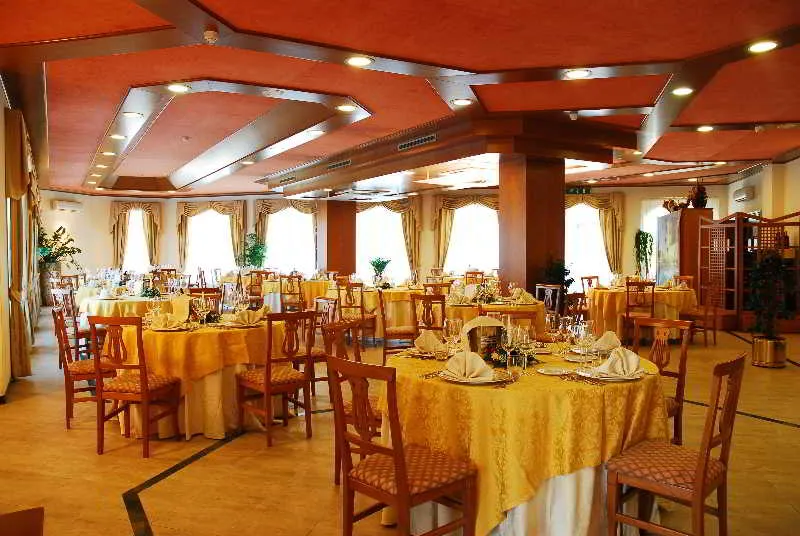 Restaurant, Park Imperatore Adriano, Rome