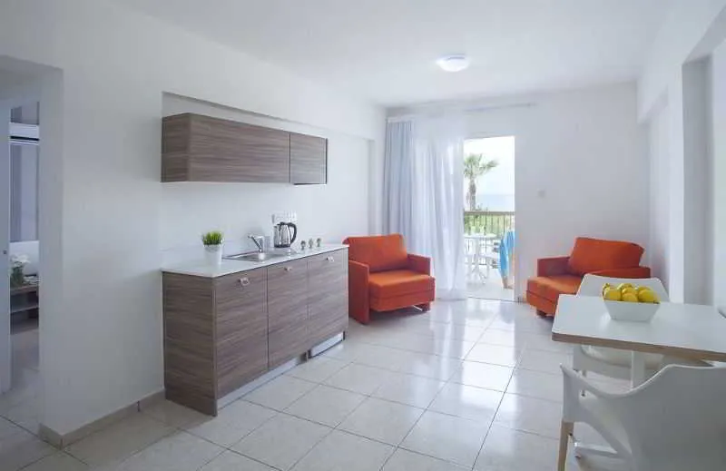 STUDIO STANDARD Room, Princessa Vera Hotel Apts, Cyprus