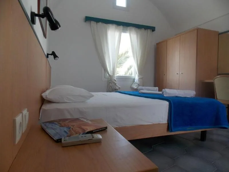 General view, Sunrise Studios Perissa, Santorini