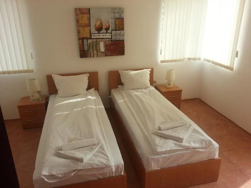 APARTMENT TWO BEDROOMS Room, Marack, Bourgas
