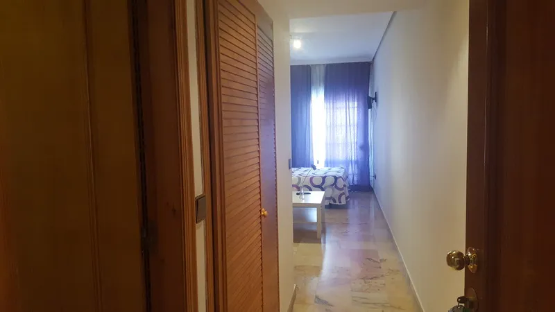 STUDIO CAPACITY 3 Room, Apartamentos Doña Lola, Seville