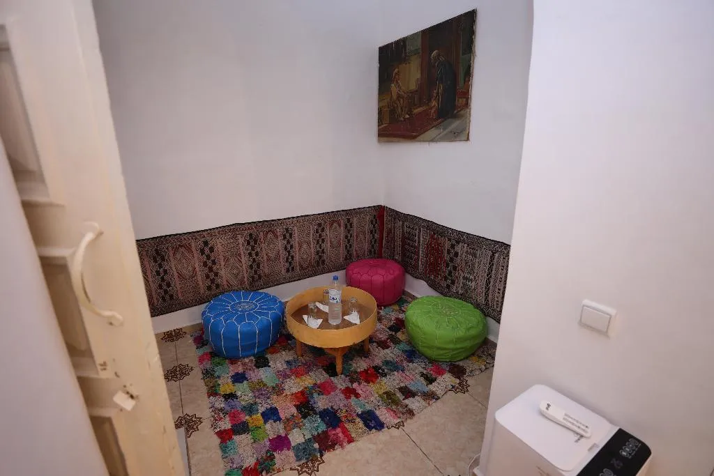 TRIPLE ONE BEDROOM ONE BATHROOM Room, Riad O-ly, Marrakech