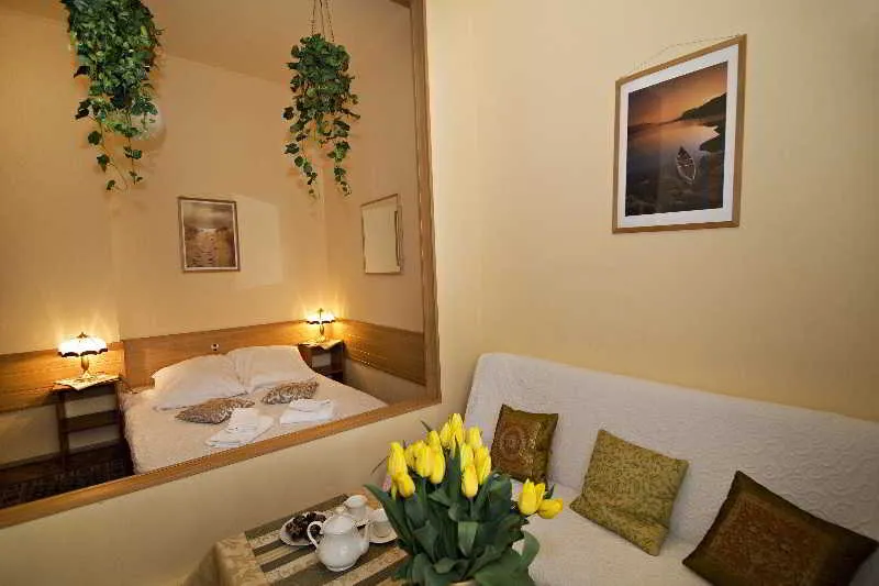 Room, Unikat Guest Rooms, Krakow