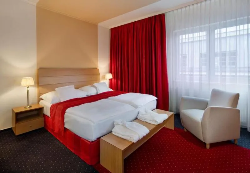 SUITE STANDARD Room, Imperial Hotel Ostrava, Prague