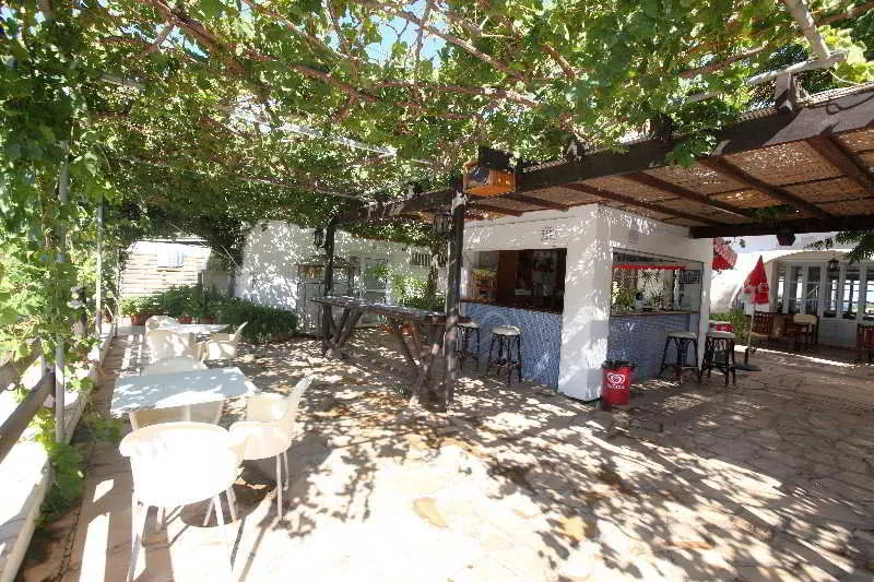 Pool, Captain Karas Holiday APTS, Cyprus