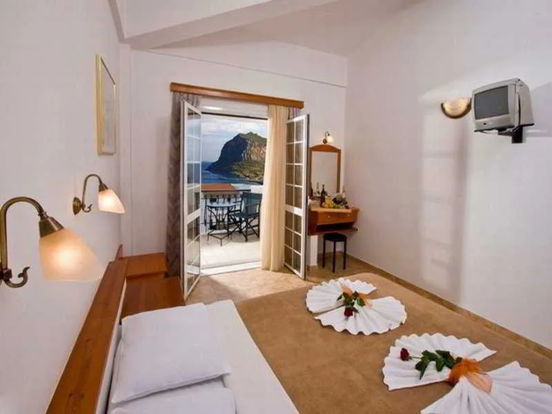 Room, Panorama, Kalamata
