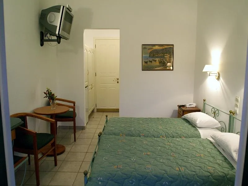 Double or Twin GARDEN VIEW Room, Paradise Inn, Corfu