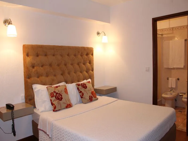Room, Hotel Residencial Batalha, Porto