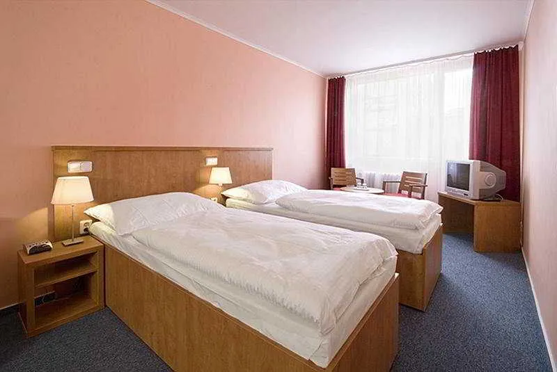 Room, Fortuna West, Prague