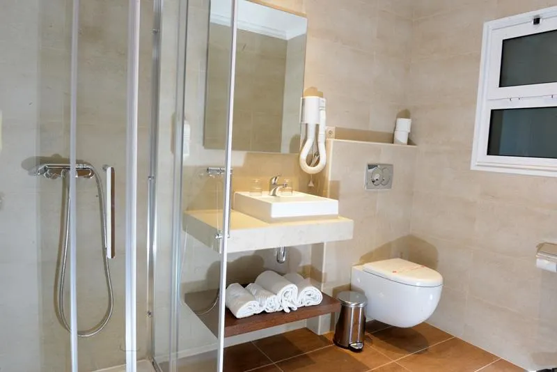 STUDIO STANDARD Room, Duas Torres, Madeira