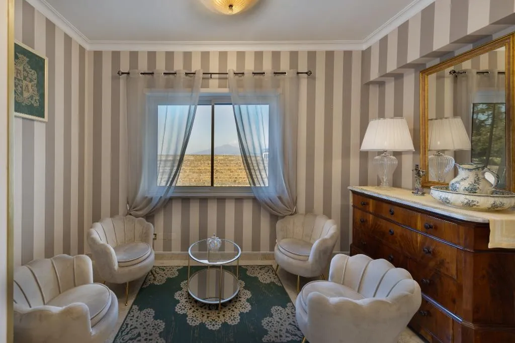 Lobby, Hotel Regina Sorrento, Naples