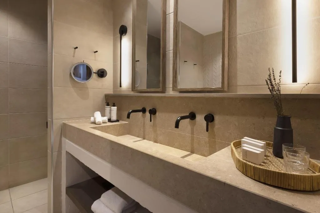 SUITE WITH PRIVATE POOL Room, Aulus Lindos Rhodes, Curio Collection by Hilton, Rhodes