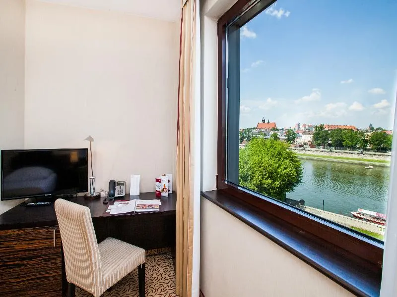 SINGLE STANDARD Room, Qubus Hotel Krakow, Krakow
