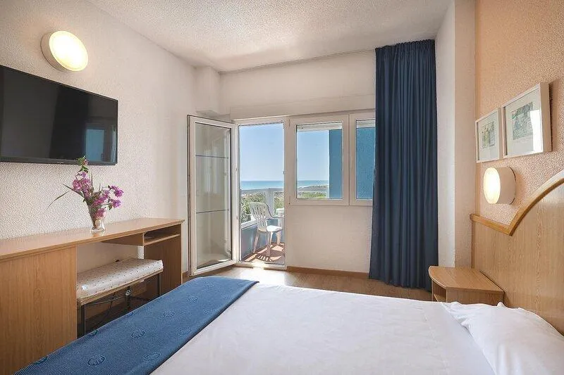 Double or Twin SEA VIEW Room, Playas de Guardamar, Costa Blanca