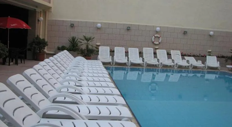 Pool, Euro Club Hotel, Malta