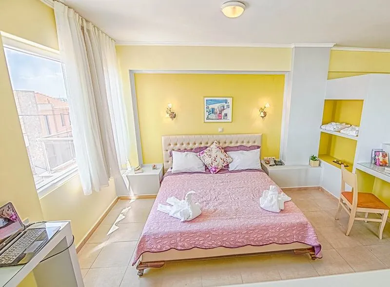 JUNIOR SUITE STANDARD Room, Heraion Hotel, Halkidiki
