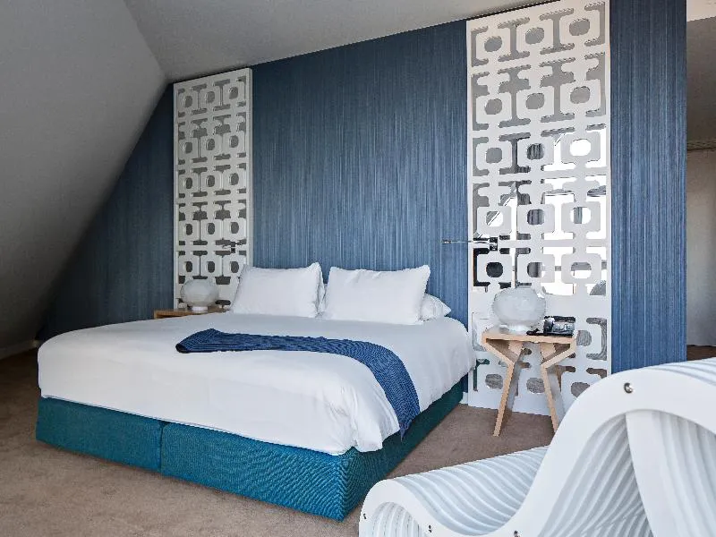 DOUBLE CITY VIEW QUEEN BED Room, Room Mate Aitana, Amsterdam, Amsterdam