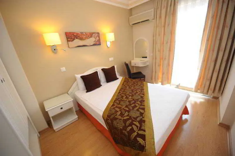 FAMILY ROOM STANDARD Room, Suite Laguna, Antalya