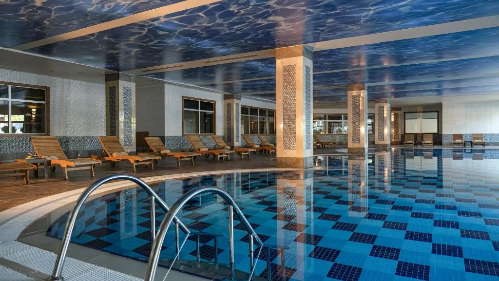 Pool, Crystal Sunset Pearl Collection, Antalya