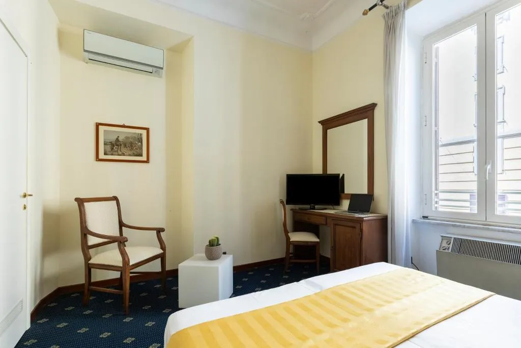 Double or Twin STANDARD Room, Boutique Hotel Coppedè, Rome