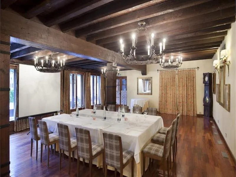 Restaurant, Parador de Arties, Costa Brava