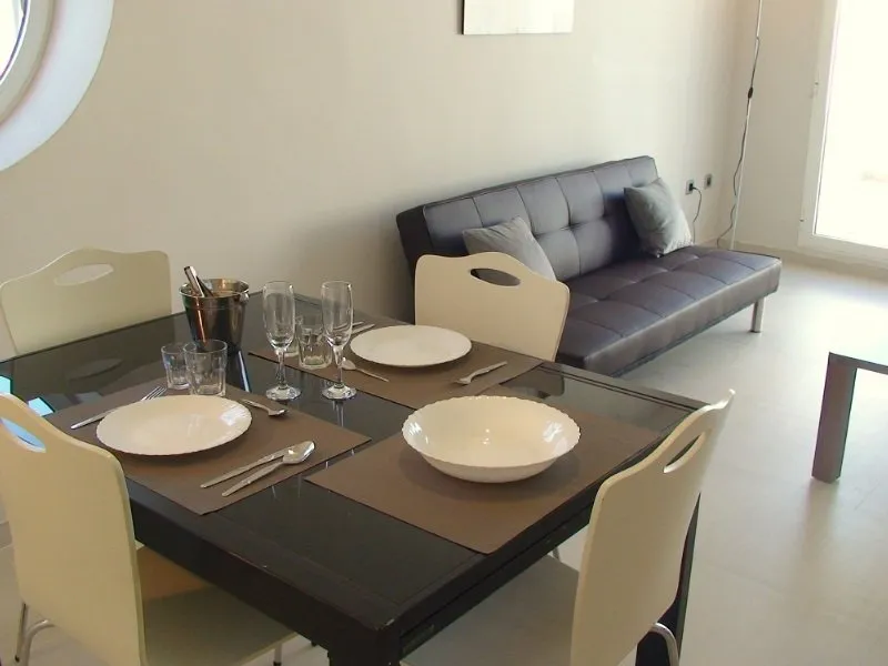 Room, Realrent Marina real, Valencia
