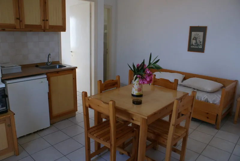 APARTMENT CAPACITY 3 ONE BEDROOM Room, Beachfront Salvanos, Corfu