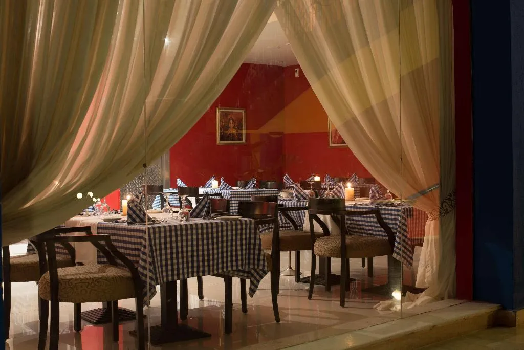 Restaurant, Cardina Resort, Red Sea Riviera