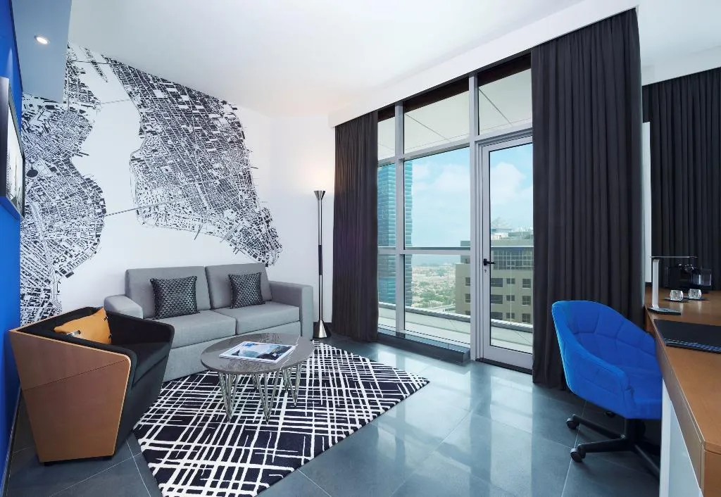 SUITE PREMIUM Room, TRYP by Wyndham Dubai, Dubai