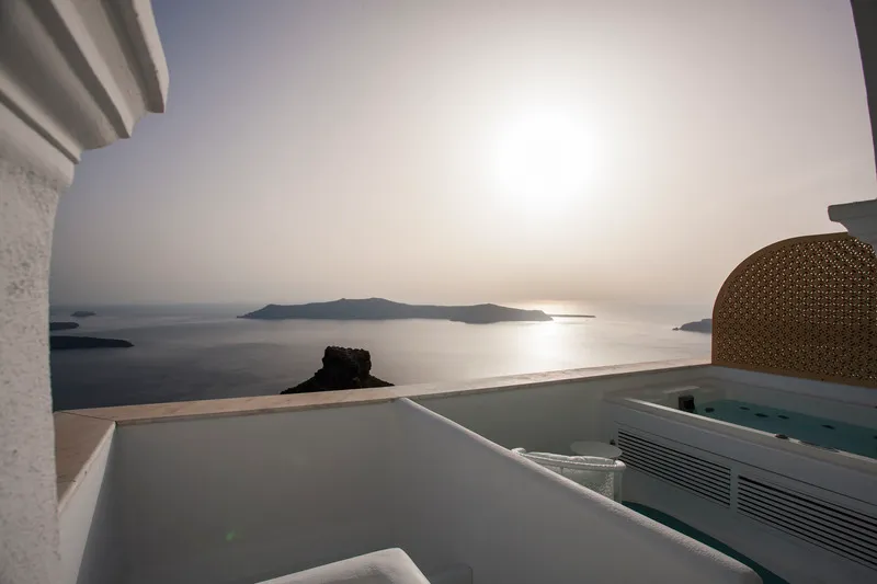 SUITE WITH JACUZZI Room, Andronikos Santorini, Santorini