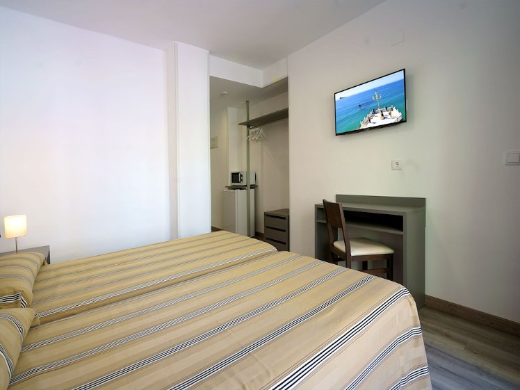 Hostal Anna Benidorm, Costa Blanca