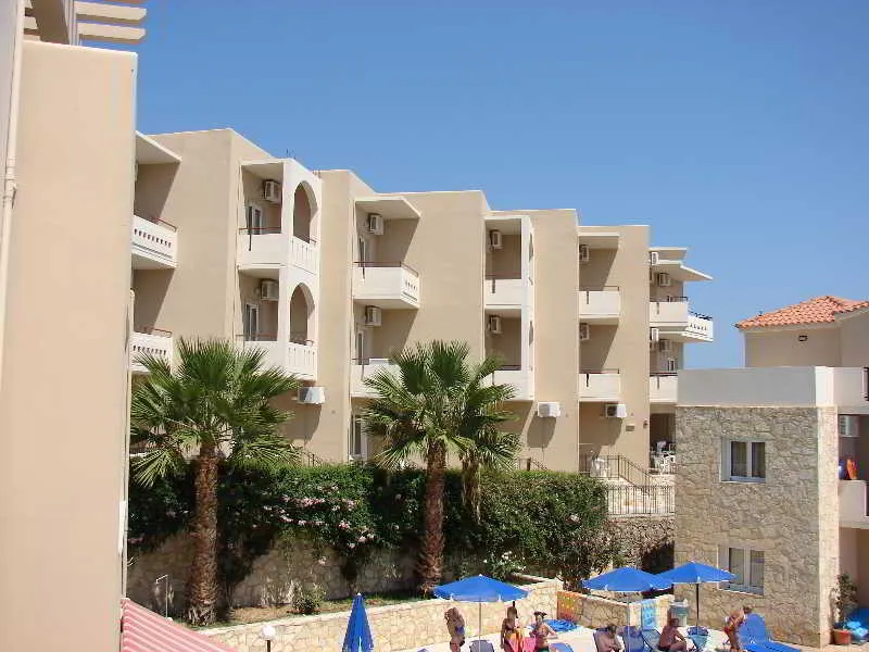 Room, Relax, Crete