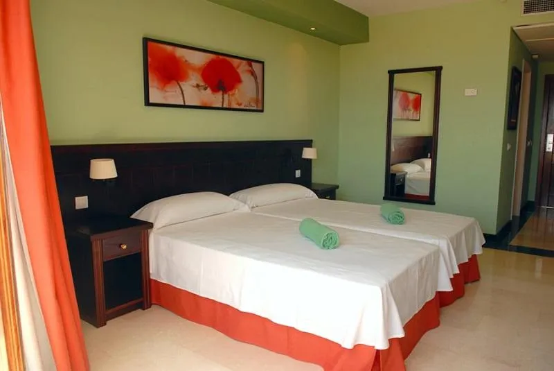 Double or Twin STANDARD Room, Grand Hotel Callao, Tenerife
