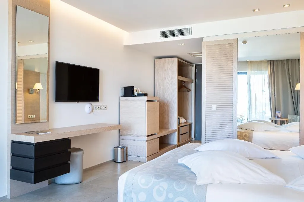 Double or Twin EXECUTIVE Room, Astir Odysseus Kos Resort & Spa, Kos