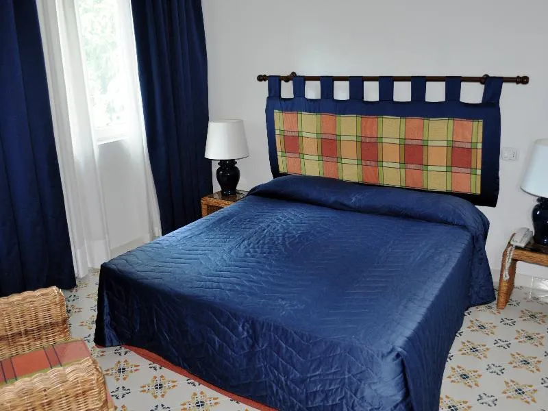 Double or Twin CLASSIC Room, So’ Lifestyle Hotel Sorrento, Naples