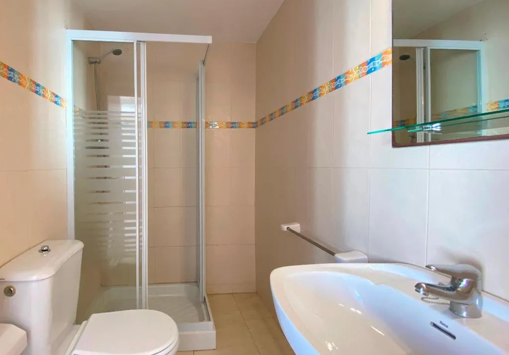 STUDIO CAPACITY 2 Room, Corcega, Costa Dorada