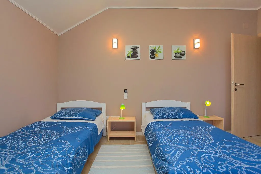VILLA FIVE BEDROOMS WITH PRIVATE POOL Room, Villa Tapenade, Dubrovnik