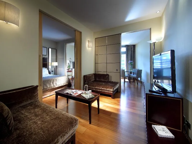 JUNIOR SUITE STANDARD Room, Eurostars Grand Marina GL, Barcelona