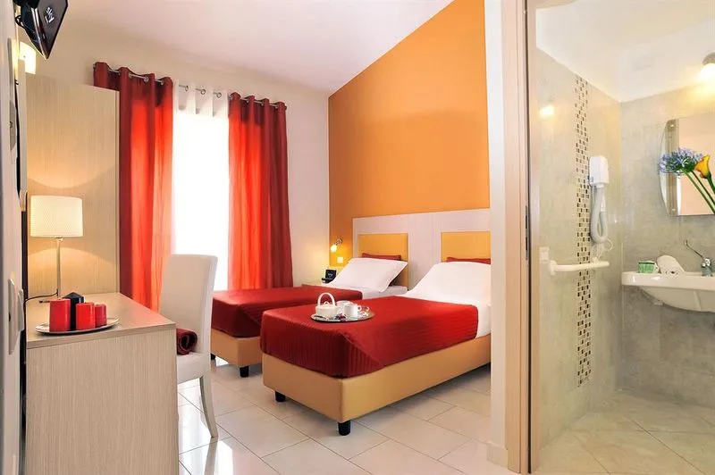 Double or Twin STANDARD Room, Hotel Scott House, Rome
