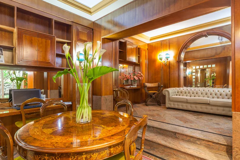 Lobby, Hotel Galles, Rome