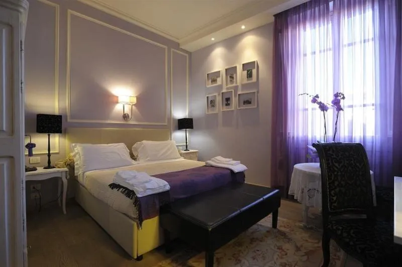 Room, B&B with a View La Dimora degli Angeli, Florence