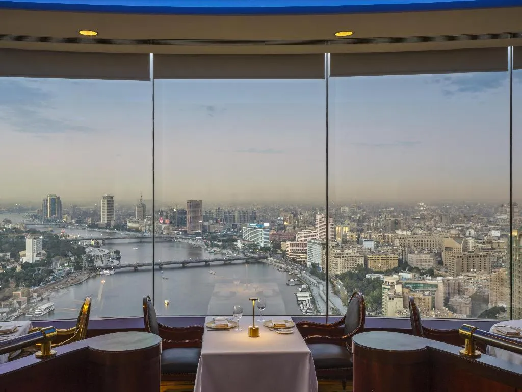 Restaurant, Hilton Cairo Grand Nile, Cairo