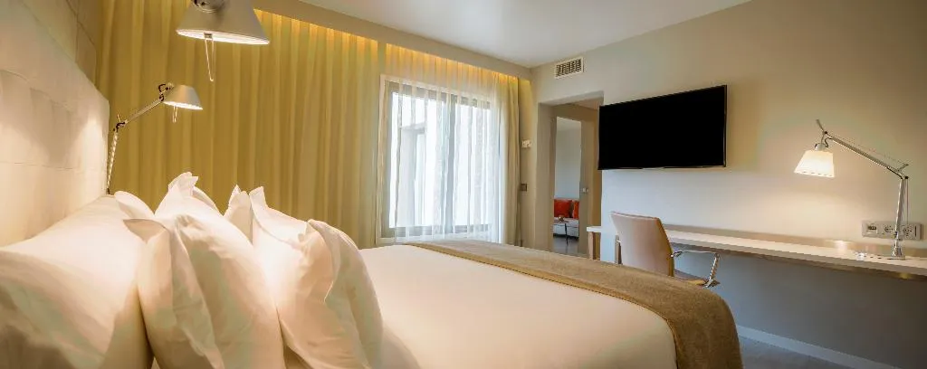 Double or Twin STANDARD Room, NH Collection Lisboa Liberdade, Lisbon