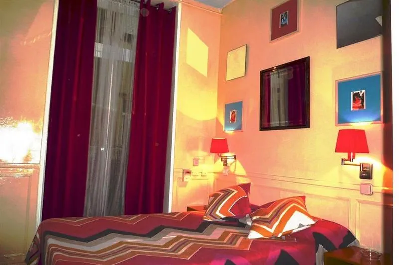 General view, OYO Hostal La Fontana, Madrid