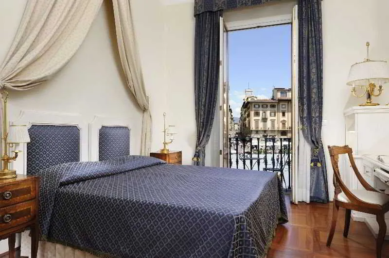Room, Art and Luxury Apartment, Florence