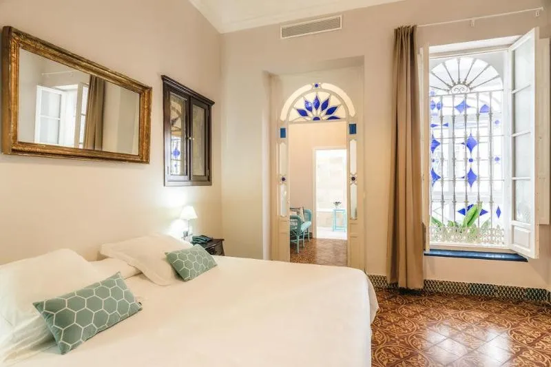 General view, Hotel Casa de Colón, Seville