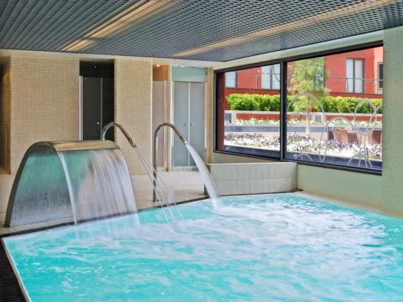 Sports and Entertainment, Dolce By Wyndham Barcelona Resort, Barcelona